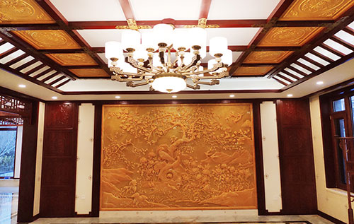 五指山中式别墅客厅中式木作横梁吊顶装饰展示